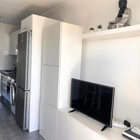 Marta Apartment *